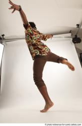 Garson DANCING POSE KRUMP